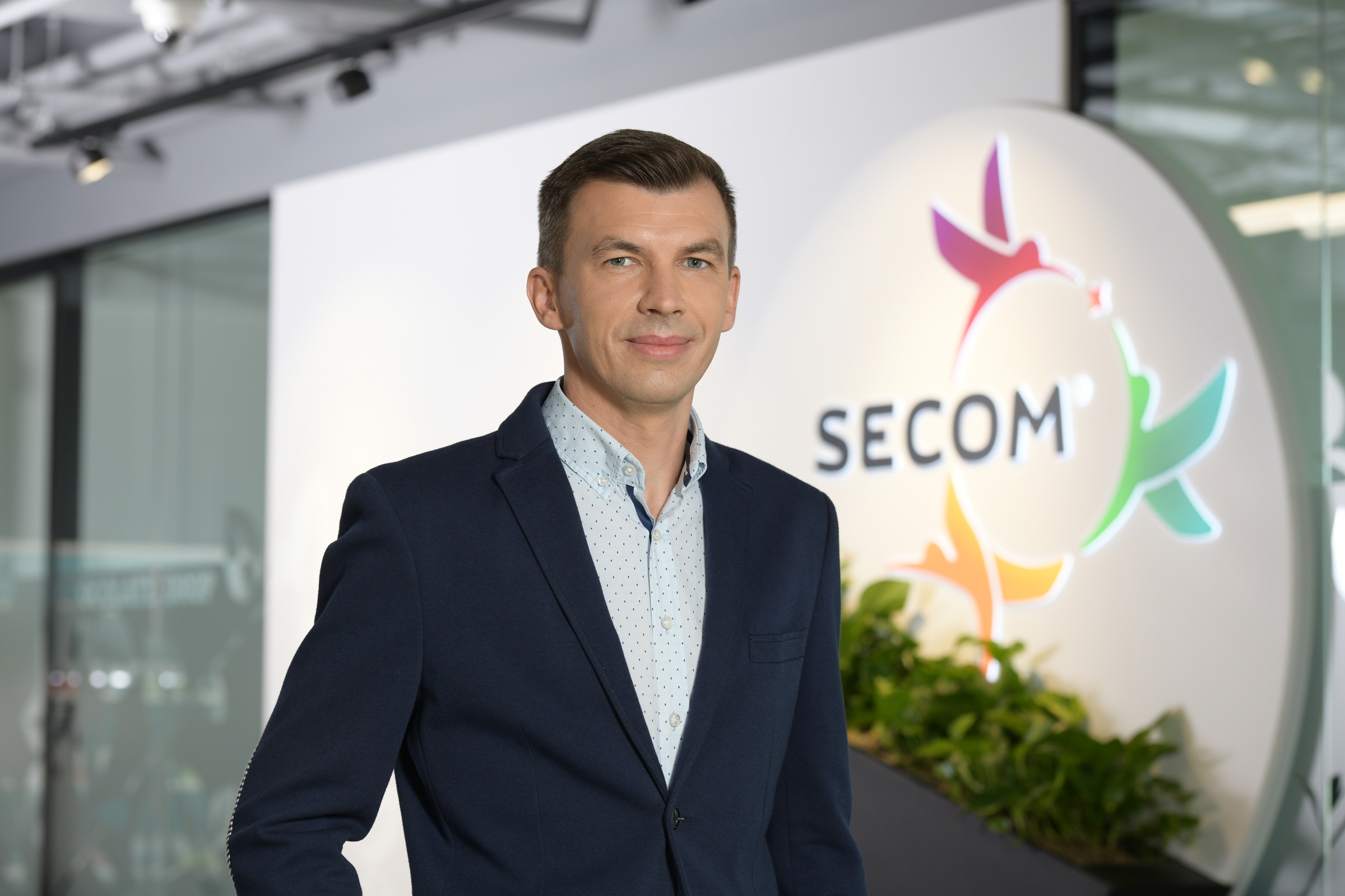 Secom® continues its investments in the national retail network